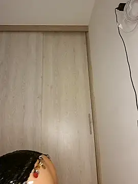 Mariana toress online show from 04.21.26