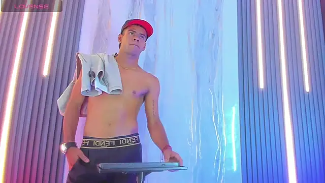 Snapshot of Vicky_and_Jeyco chatting on 02.20.26 Vicky and Jeyco online show from 02.20.26