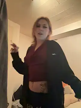 Milli-Kiss online show from 04.16.26