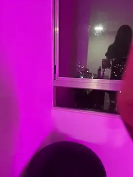 candy deluxe online show from 04.25.26