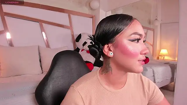 Snapshot of ween_sheng_ chatting on 03.03.26 ween sheng online show from 03.03.26