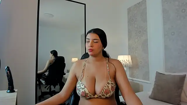 evelin villan online show from 04.01.26