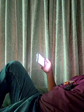 Snapshot of Dkny_boy chatting on 02.21.26 Dkny boy online show from 02.21.26