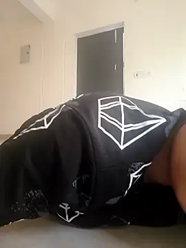 jann hot1 online show from 03.10.26