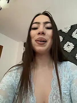 I amSis online show from 04.28.26