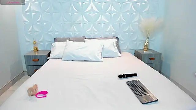 Alana sexx online show from 02.28.26