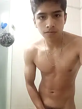 Snapshot of fran0631 chatting on 05.18.26 fran0631 online show from 05.18.26