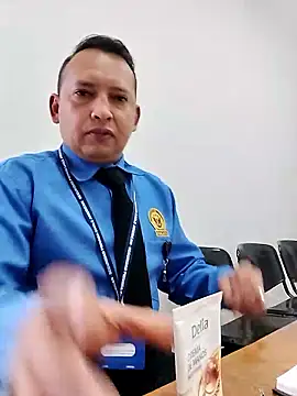 Hachi28 online show from 04.01.26