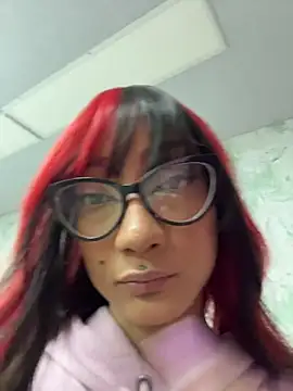 maya1  online show from 04.08.26