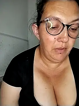  Saraqueen online show from 03.14.26