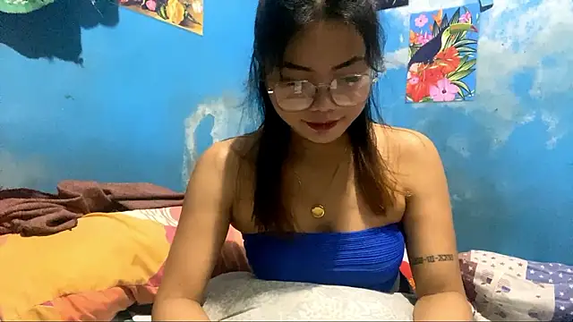 Snapshot of KrishnaCarridine chatting on 02.25.26 KrishnaCarridine online show from 02.25.26