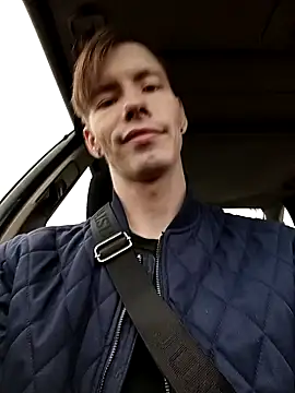 Snapshot of Erick_Wilson chatting on 11.01.25 Erick Wilson online show from 11.01.25