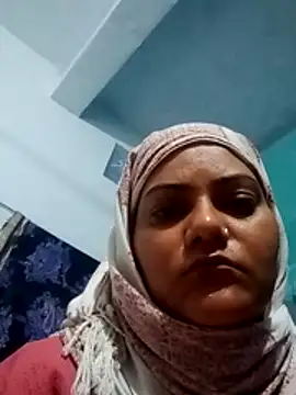 Anushka Singh0 online show from 02.18.26