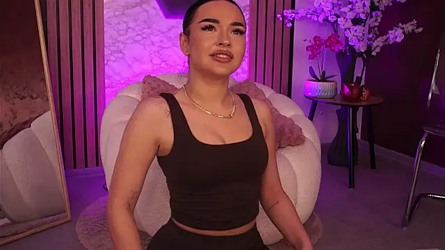SashaLorrenz online show from 06.05.26