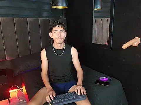 skinny jean  online show from 03.18.26