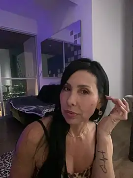 Snapshot of caritoo21 chatting on 02.26.26 caritoo21 online show from 02.26.26