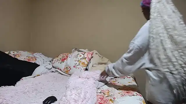 KinkyPxx online show from 04.09.26