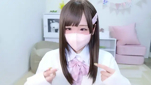 Snapshot of sumire_3 chatting on 03.23.26 sumire 3 online show from 03.23.26