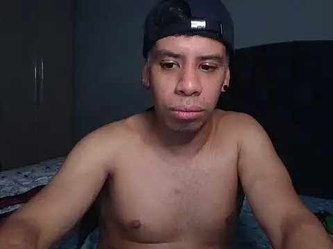 WILD BIGCOCK35 online show from 02.15.26