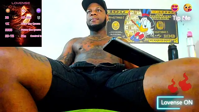 Snapshot of ZIANY_25CM chatting on 02.14.26 ZIANY 25CM online show from 02.14.26