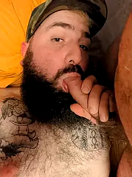 Snapshot of daddyboucher69 chatting on 03.17.26 daddyboucher69 online show from 03.17.26