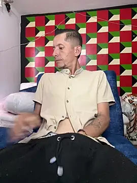 Snapshot of David_Great_Cock chatting on 02.28.26 David Great Cock online show from 02.28.26