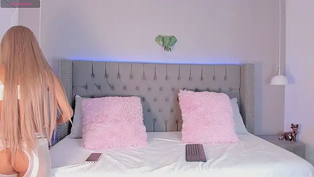 angelina honey  online show from 03.26.26