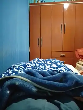 Snapshot of vinicius_ribas chatting on 02.25.26 vinicius ribas online show from 02.25.26