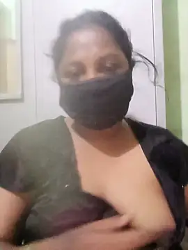 Snapshot of tamilkaviya431 chatting on 07.19.26 tamilkaviya431 online show from 07.19.26