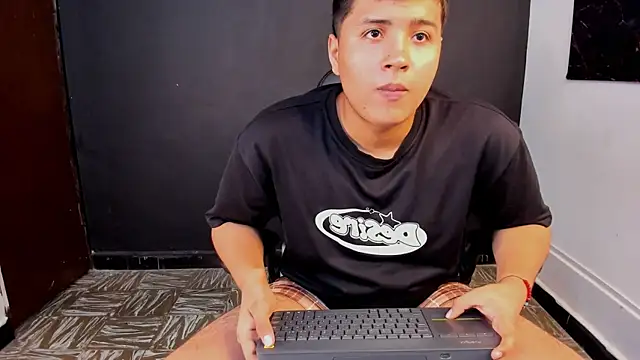 Snapshot of lalitopp chatting on 03.14.26 lalitopp online show from 03.14.26