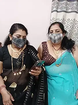 Snapshot of Kannadasexywifes chatting on 07.03.26 Kannadasexywifes online show from 07.03.26