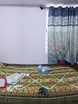 Snapshot of Kannadasexywifes chatting on 07.10.26 Kannadasexywifes online show from 07.10.26