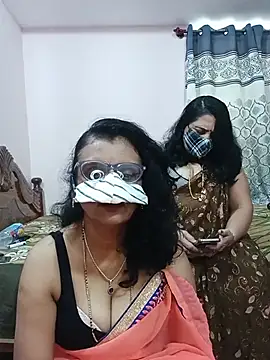 Snapshot of Kannadasexywifes chatting on 07.16.26 Kannadasexywifes online show from 07.16.26