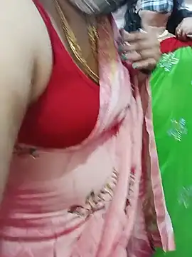 Snapshot of Kannadasexywifes chatting on 07.18.26 Kannadasexywifes online show from 07.18.26