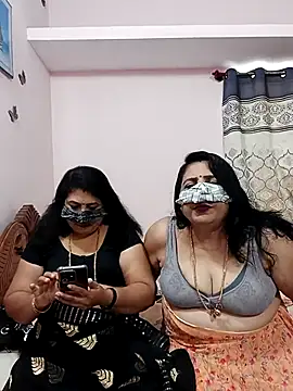 Snapshot of Kannadasexywifes chatting on 07.22.26 Kannadasexywifes online show from 07.22.26