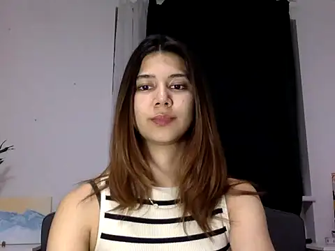 Snapshot of KiraVixenSweet chatting on 03.13.26 KiraVixenSweet online show from 03.13.26