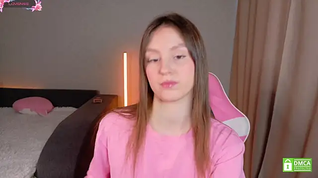 KateNickson online show from 04.13.26