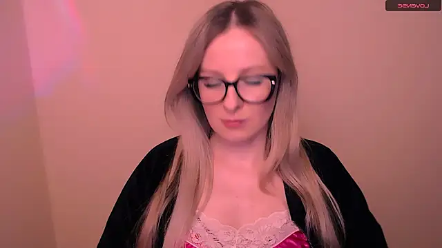 AnnePeach online show from 03.06.26