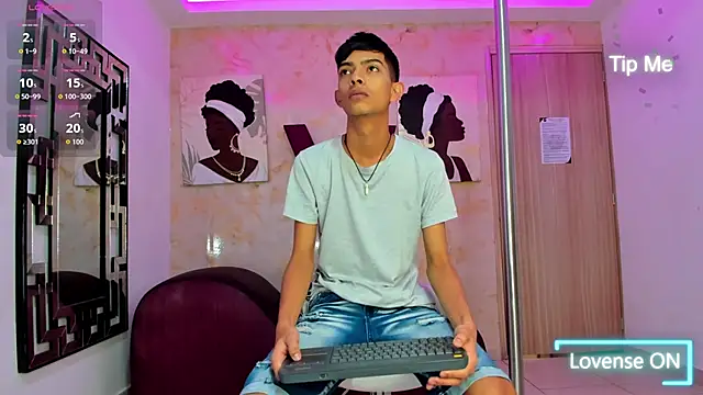 Snapshot of KITTY_BOSH chatting on 02.21.26 KITTY BOSH online show from 02.21.26