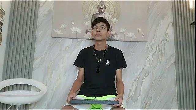 KITTY BOSH online show from 04.13.26