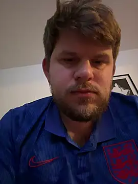 bigRobbie2026 online show from 02.13.26