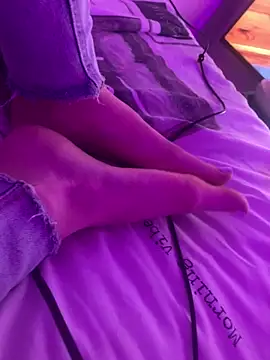 Snapshot of UncasingScrap chatting on 02.13.26 UncasingScrap online show from 02.13.26