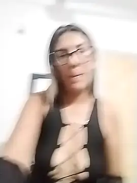 Silreinadorada online show from 04.18.26