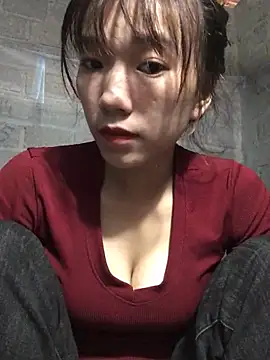 Snapshot of Sukem-mut chatting on 04.24.26 Sukem-mut online show from 04.24.26