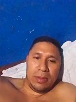 Snapshot of deiner13 chatting on 02.22.26 deiner13 online show from 02.22.26