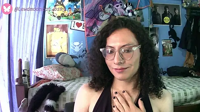 lewd mooncat online show from 05.15.26