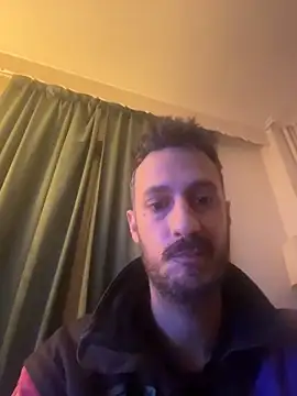 livegreek online show from 04.05.26