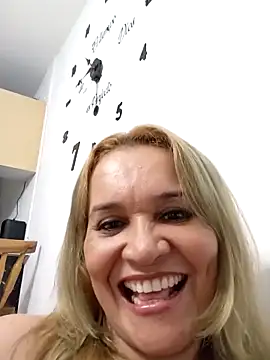 Snapshot of charlotte_milf30 chatting on 02.25.26 charlotte milf30 online show from 02.25.26