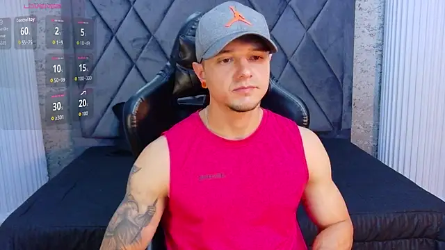 Snapshot of TYSONRICH1 chatting on 03.01.26 TYSONRICH1 online show from 03.01.26