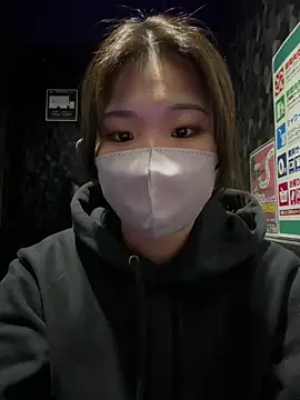 7nana 77 online show from 03.05.26